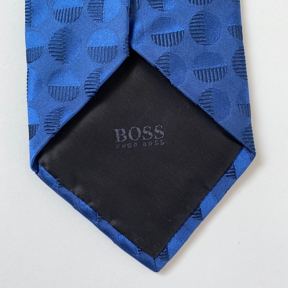 Hugo Boss Tie - Picture 3 of 3